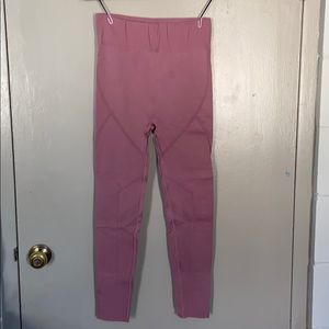 Fabletics-esque Dusty Pink Workout Leggings